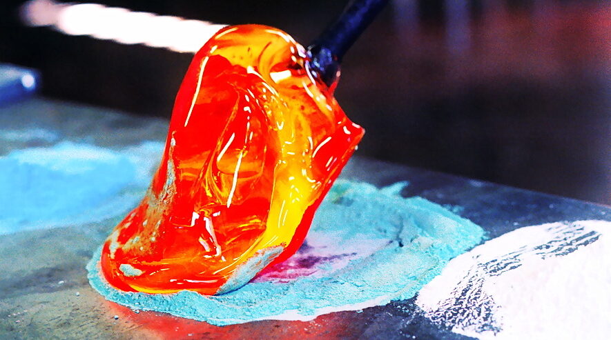 Biot-Glass Blowing Creative Experience