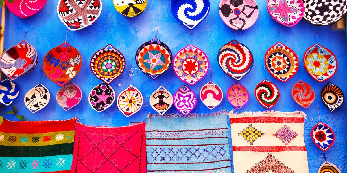 CREATIVE FRIENDLY DESTINATIONS