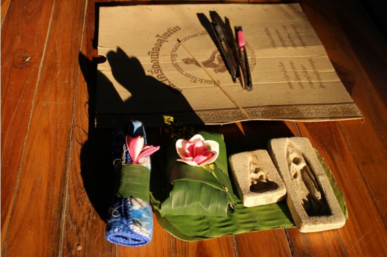 Amulet Making in Thailand - Creative Experience in Sukhothai
